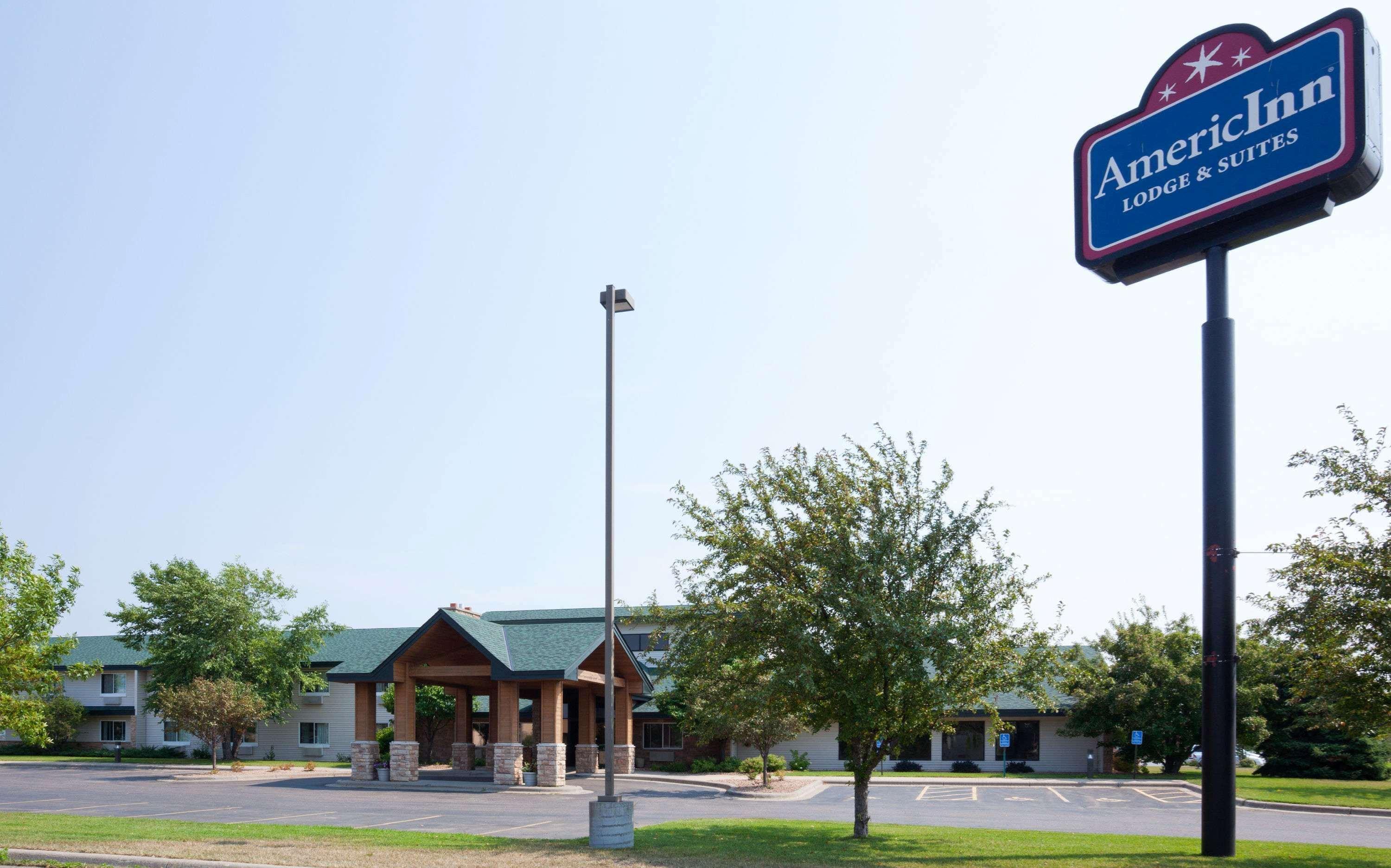 Americinn By Wyndham Куун Рапидс Екстериор снимка